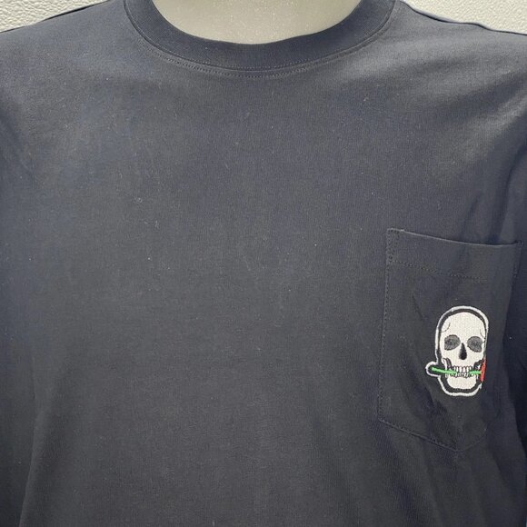 Robert Graham Men’s Las Vegas Long Sleeve T-Shirt Size M Black Embroidered Skull - Picture 11 of 12